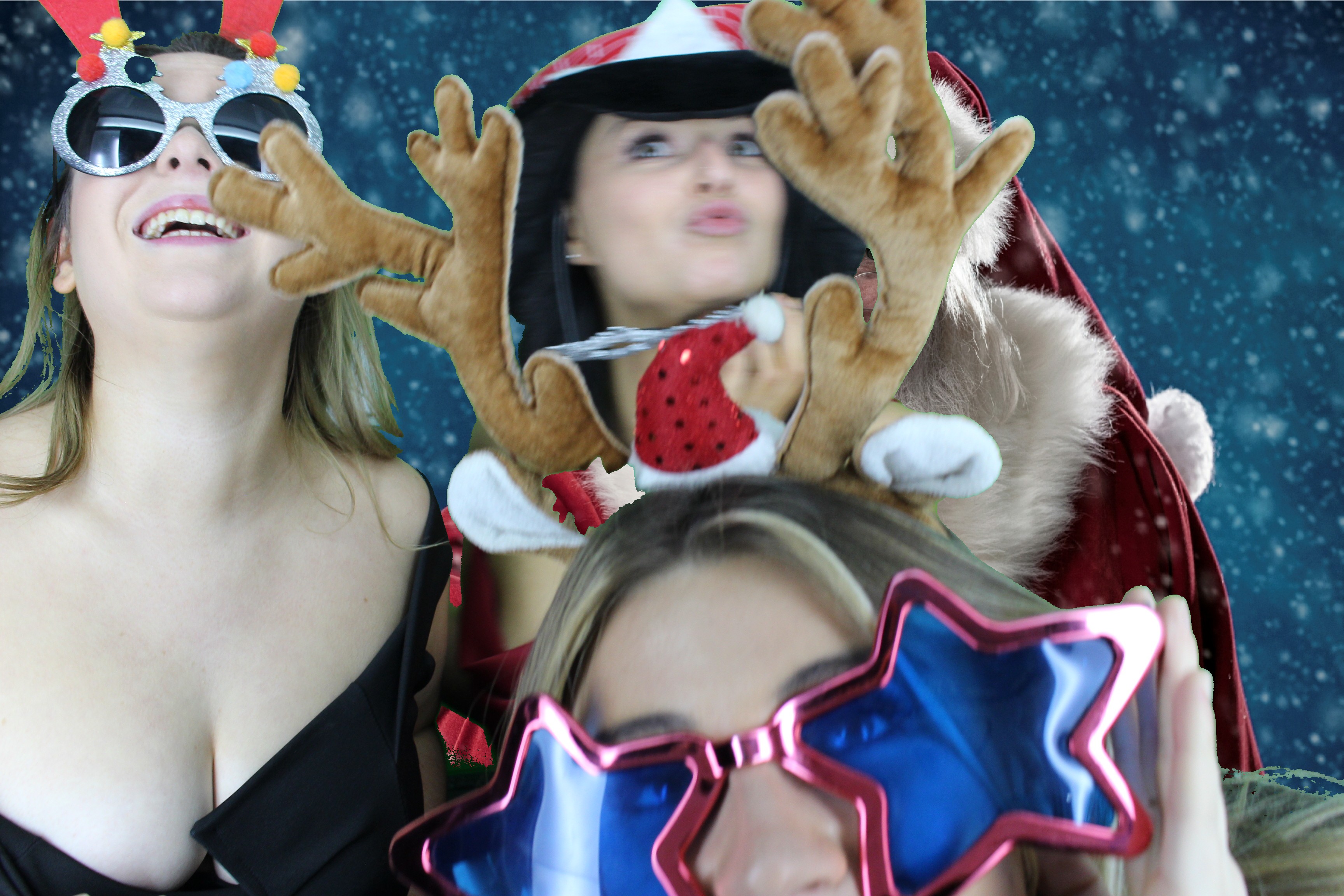 Aster Christmas Party  | View more photos from the event at gallery.myphotoboothexperience.co.uk/u/MyPhotoBoothExperienceLtd/Aster-Christmas-Party